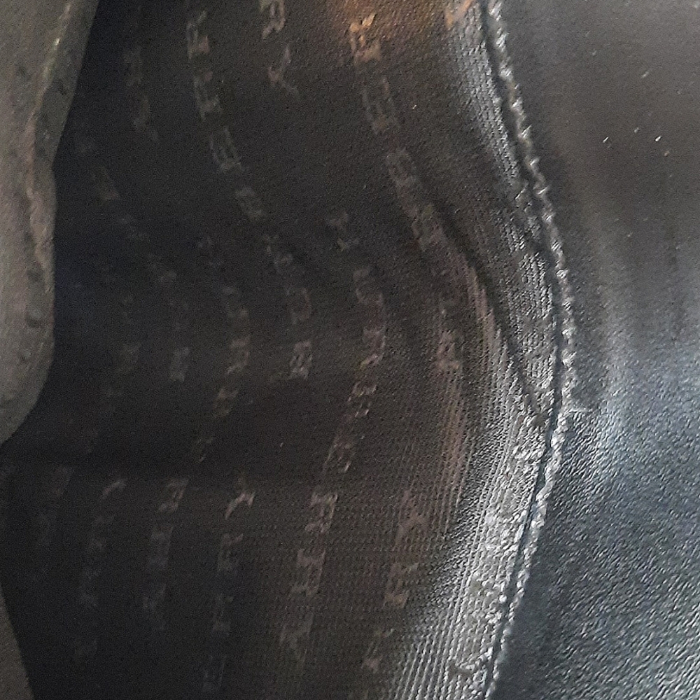 Burberry authentic Nova Check wallet - Picture 7 of 14